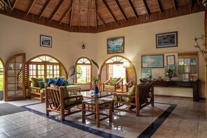 Reception - Merrils Beach Resort II (Negril)