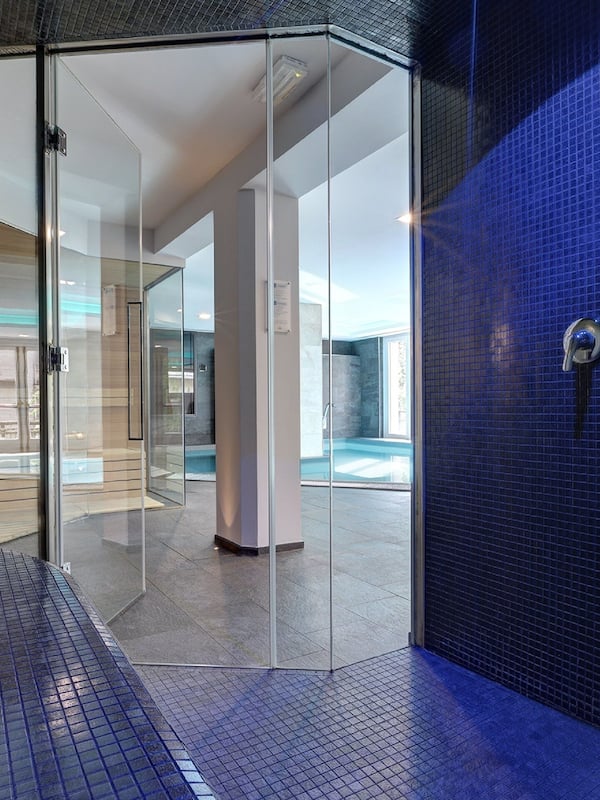 Body treatments, hydrotherapy, Ayurvedic treatments