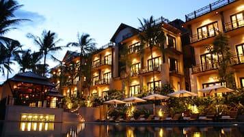 Front of property – evening/night