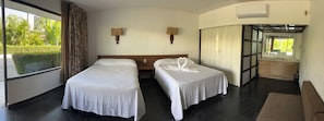 Superior Room | Free WiFi, bed sheets