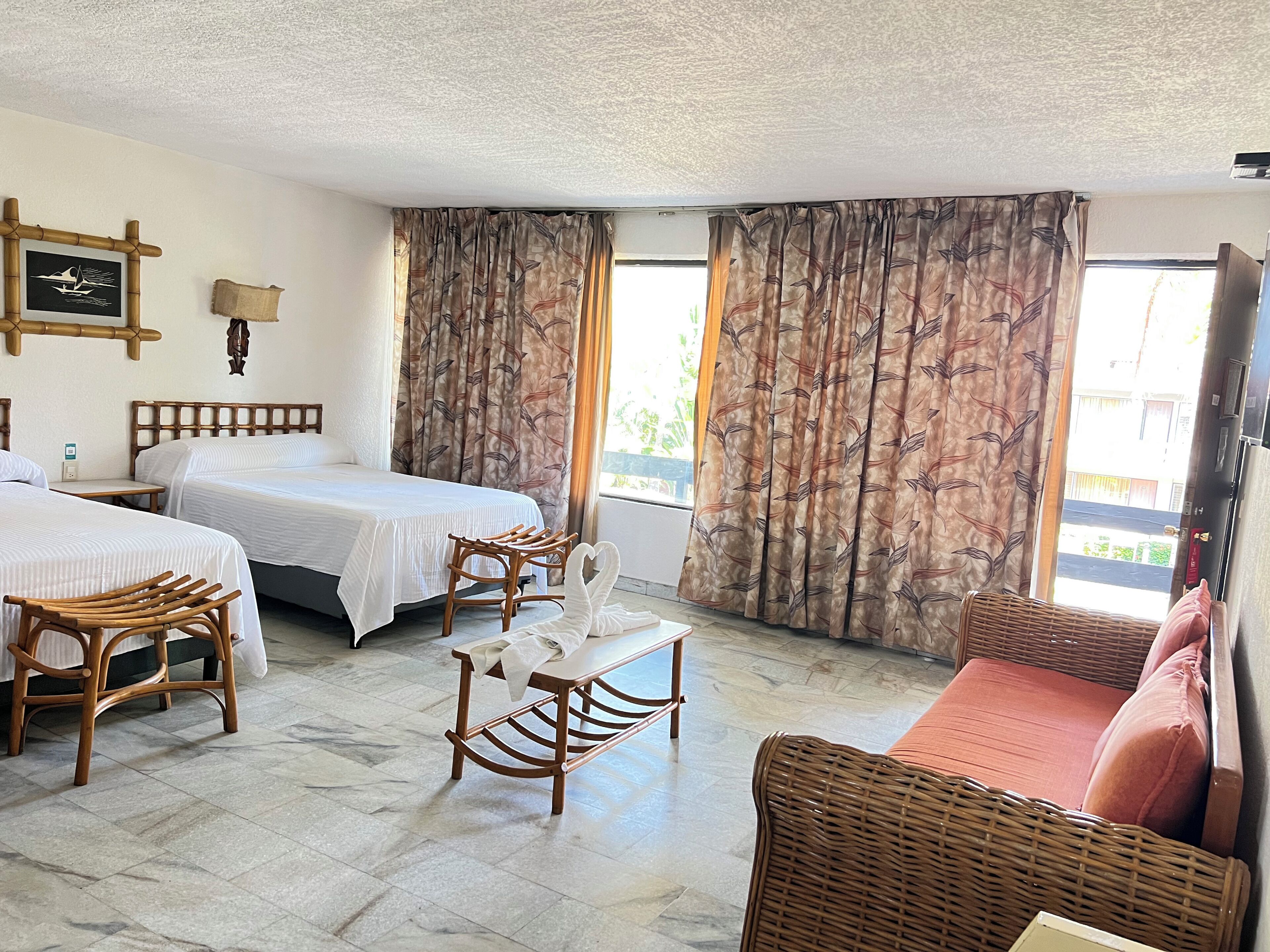 Superior Room | Free WiFi, bed sheets