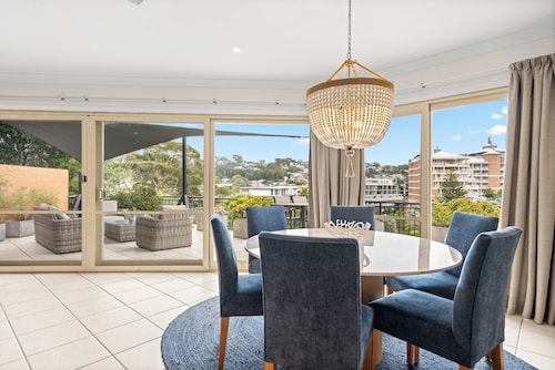 Terrigal Sails Serviced Apartments