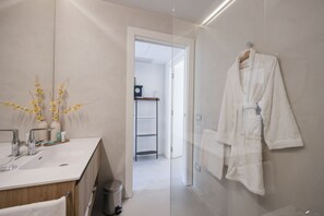 Luxury Suite | Egyptian cotton sheets, premium bedding, in-room safe, desk - Hotel Desiree (Marciana)