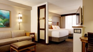 Egyptian cotton sheets, premium bedding, down comforters, pillowtop beds - Hyatt Place Dallas/Garland/Richardson (Garland)