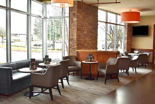 Free daily buffet breakfast - Hyatt Place Dallas/Garland/Richardson (Garland)