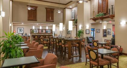 Hampton Inn & Suites Florence-North-I-95