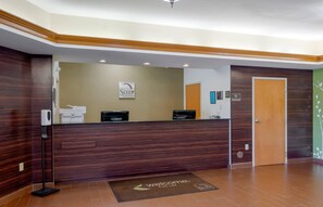 Lobby - Sleep Inn & Suites Prince George near Fort Lee (Prince George)