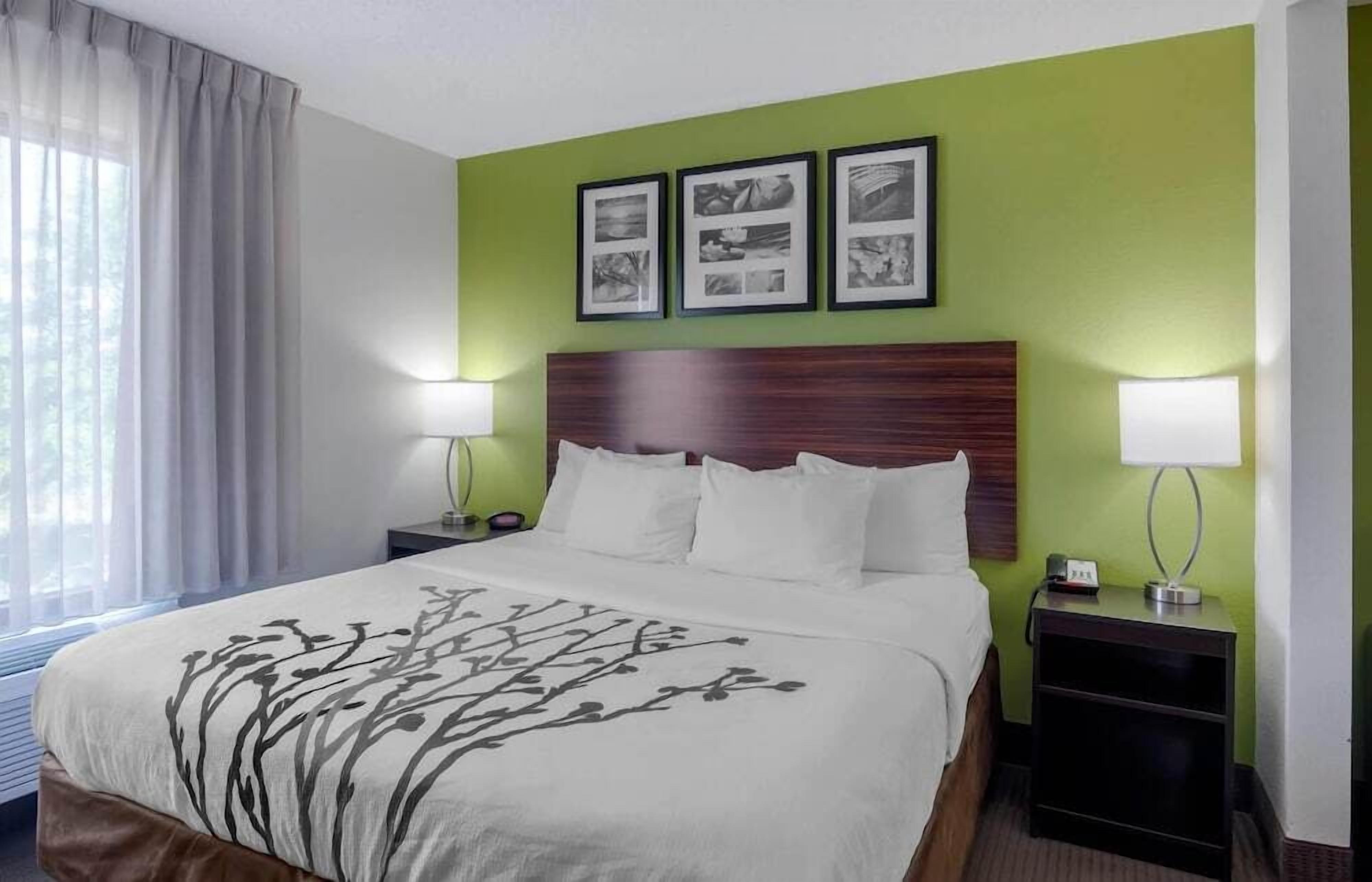 In-room safe, desk, blackout drapes, iron/ironing board