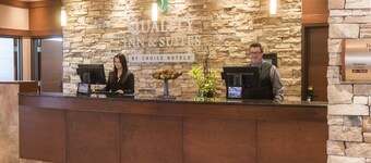 Quality Inn & Suites Levis