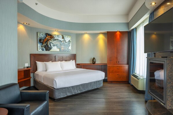 Premium bedding, in-room safe, desk, blackout curtains