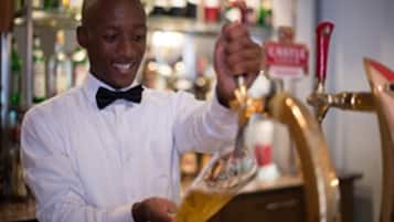 Bar (di hartanah)