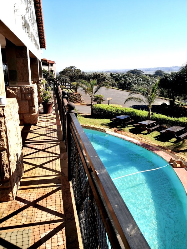 Outdoor pool, pool loungers