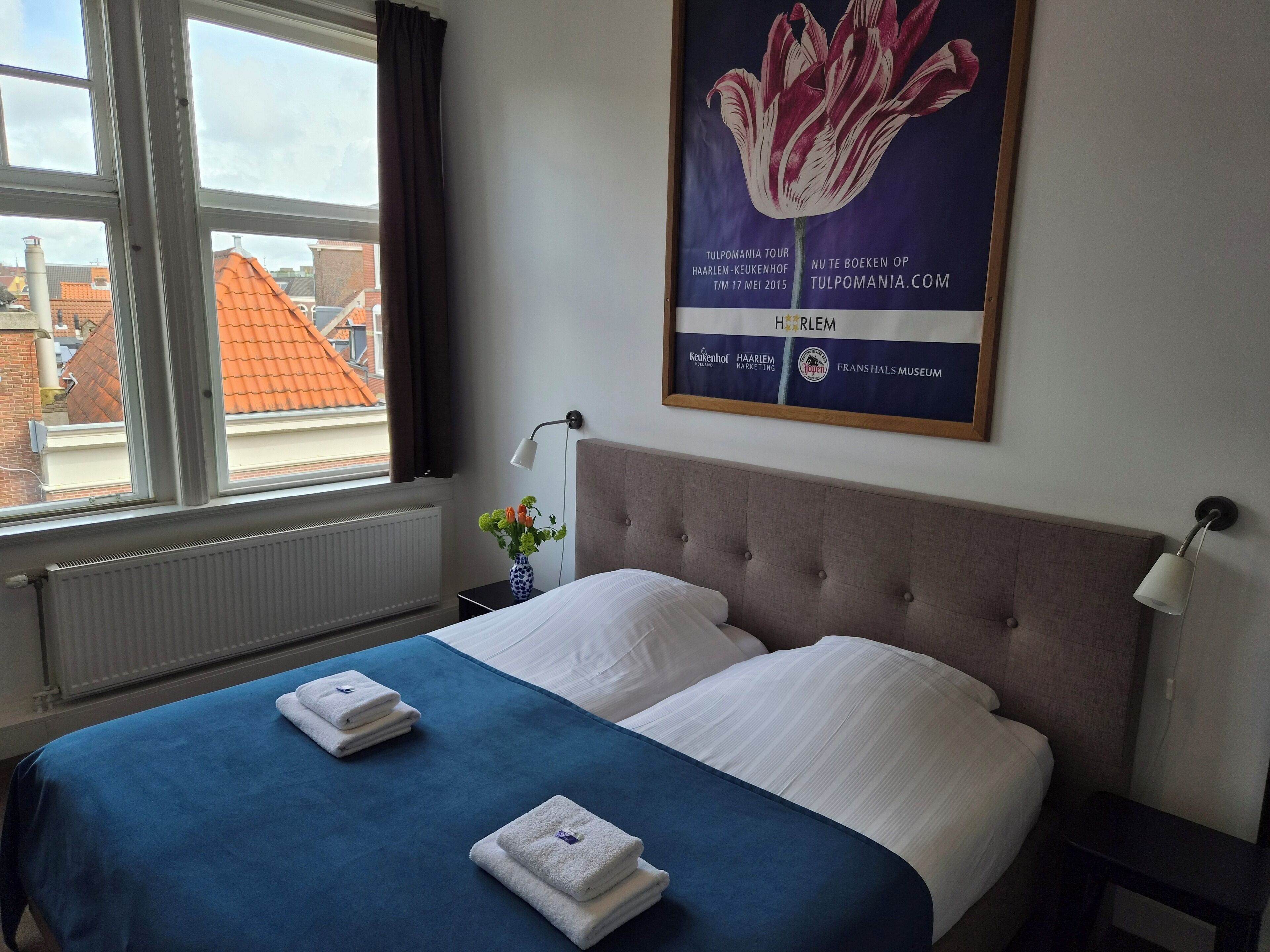 Kahden hengen comfort-huone | Pimennysverhot, silitysrauta/-lauta, ilmainen Wi-Fi, vuodevaatteet