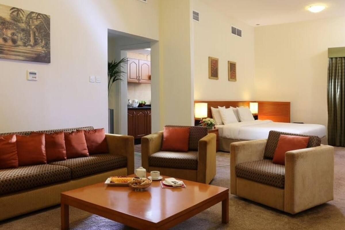 studio, 1 king bed, smoking | premium bedding, down duvets, in-room safe, individually decorated