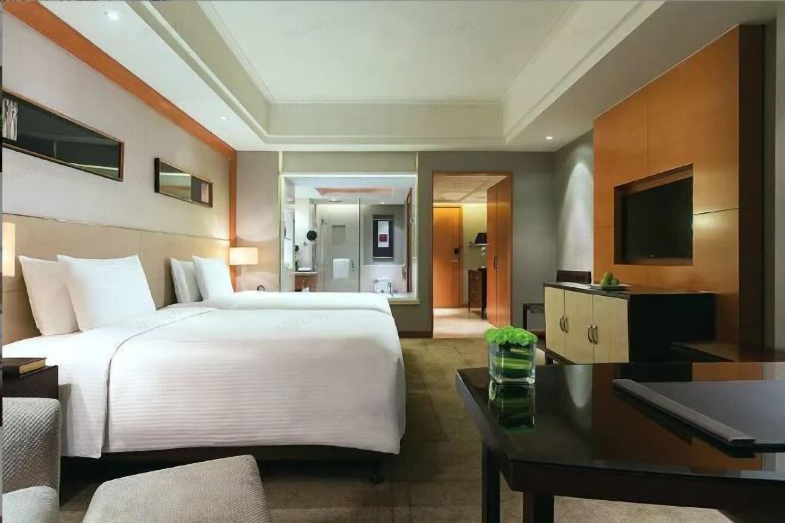 Free minibar items, in-room safe, desk, blackout drapes