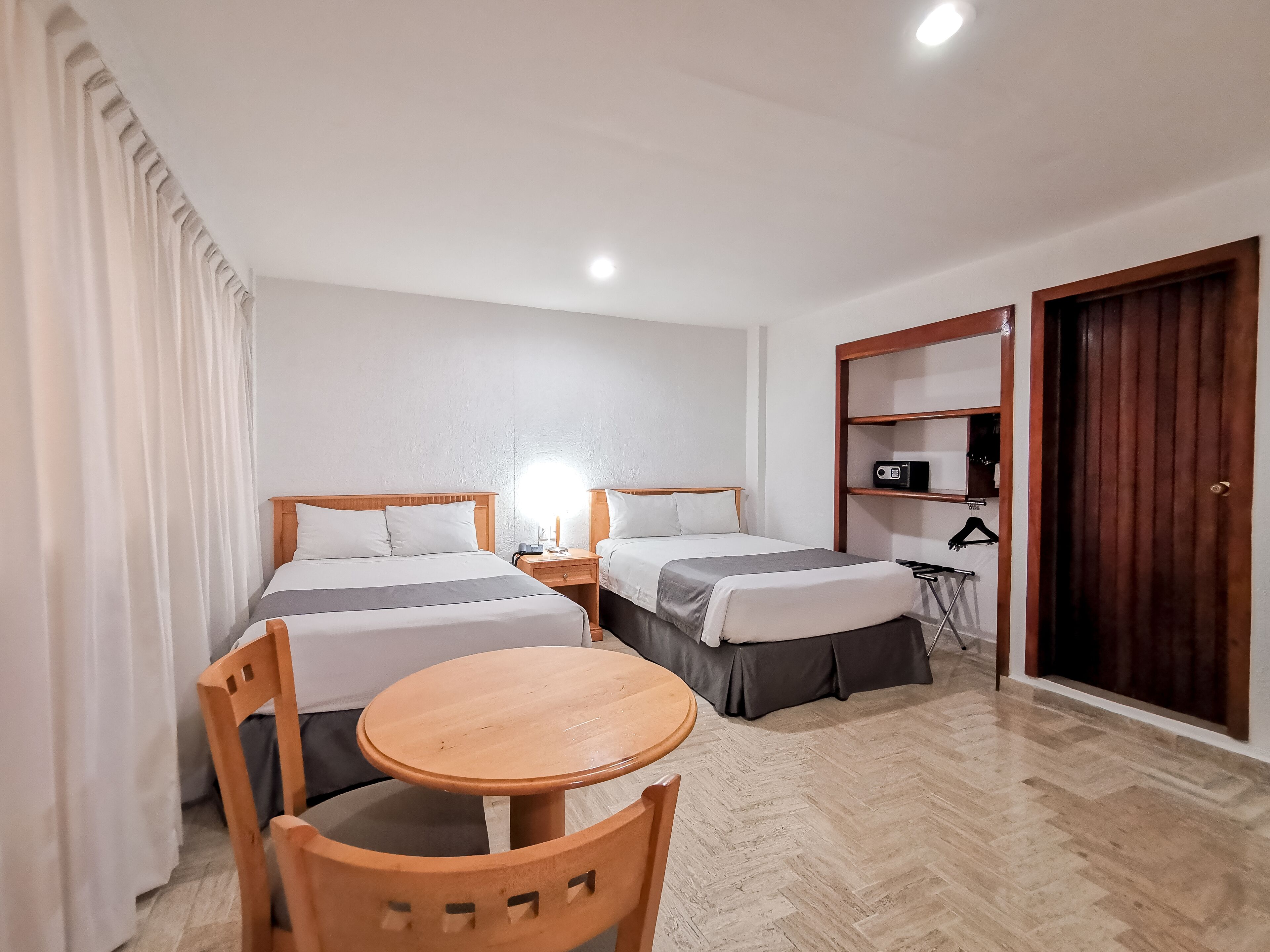 double room | bathroom | shower, rainfall showerhead, free toiletries, hair dryer