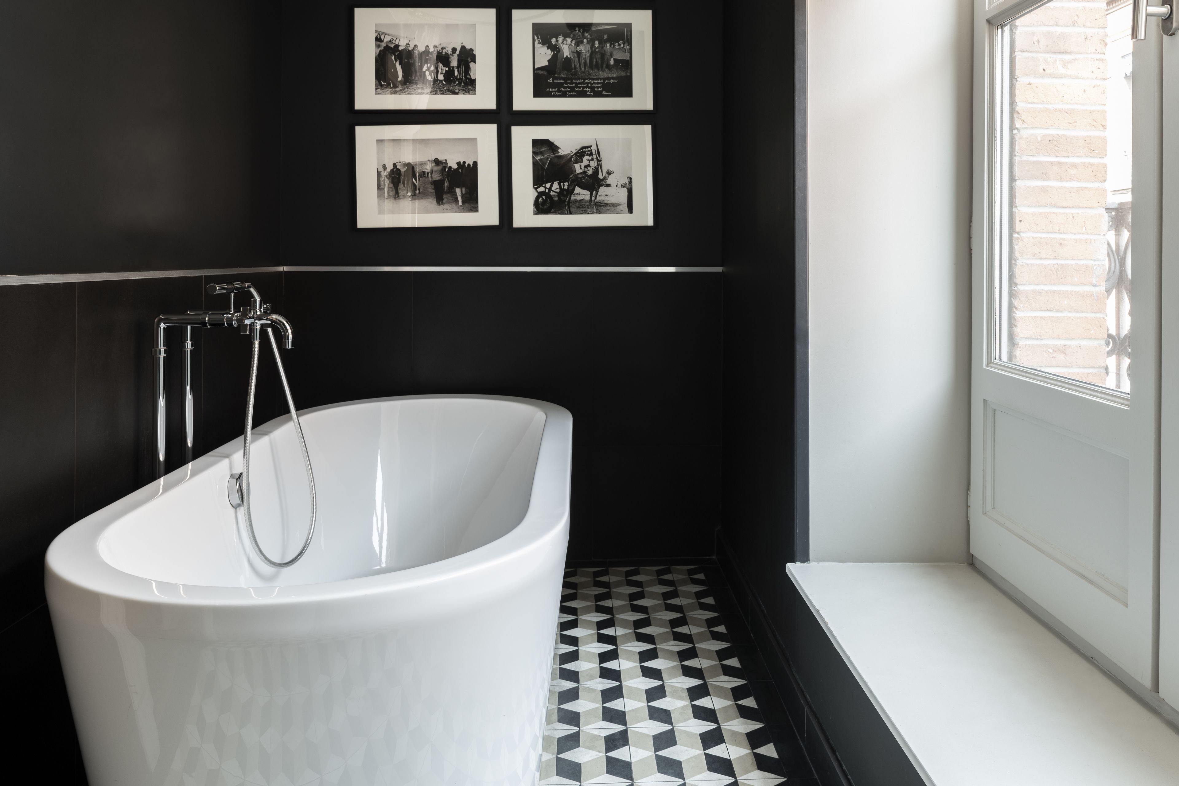 suite (saint-exupéry) | deep-soaking bathtub