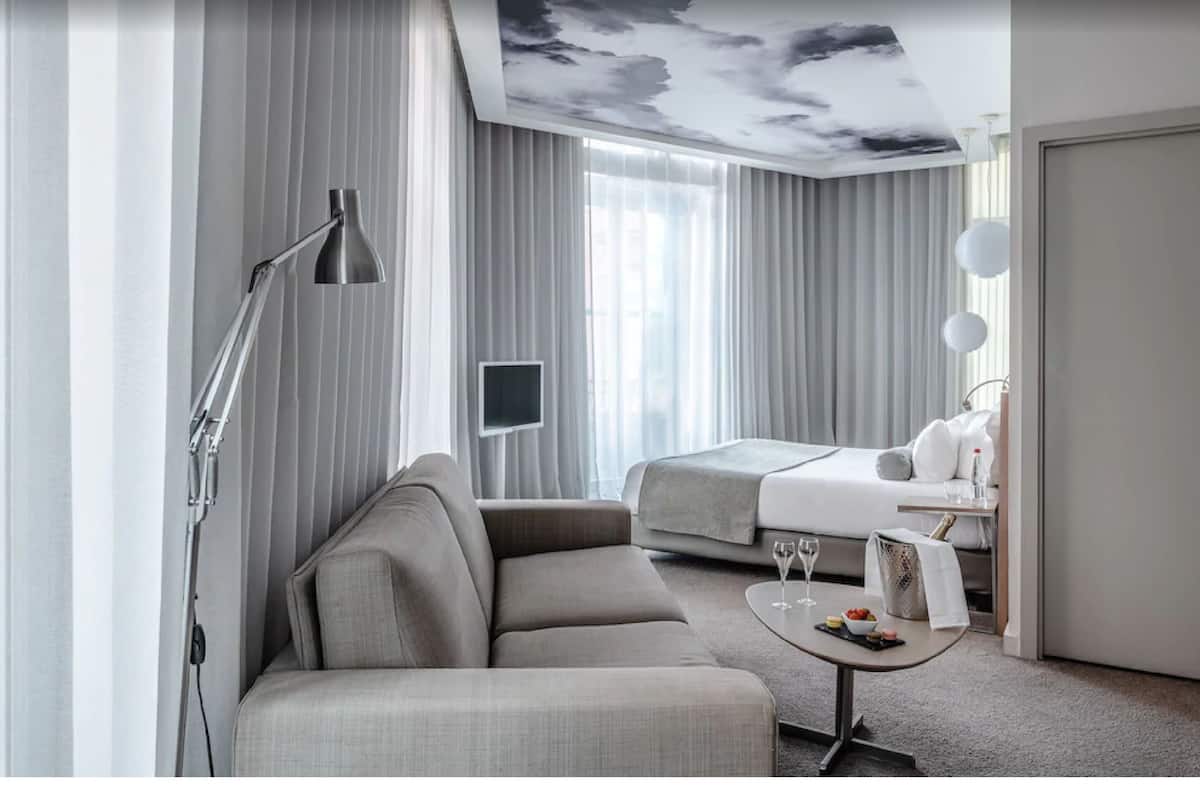 Suite (Capitole)