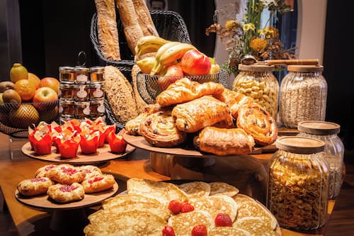 Colazione a buffet a pagamento, servita tutte le mattine