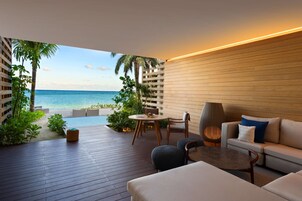 Beachfront Terrace Pool Suite | Vistas desde la habitación