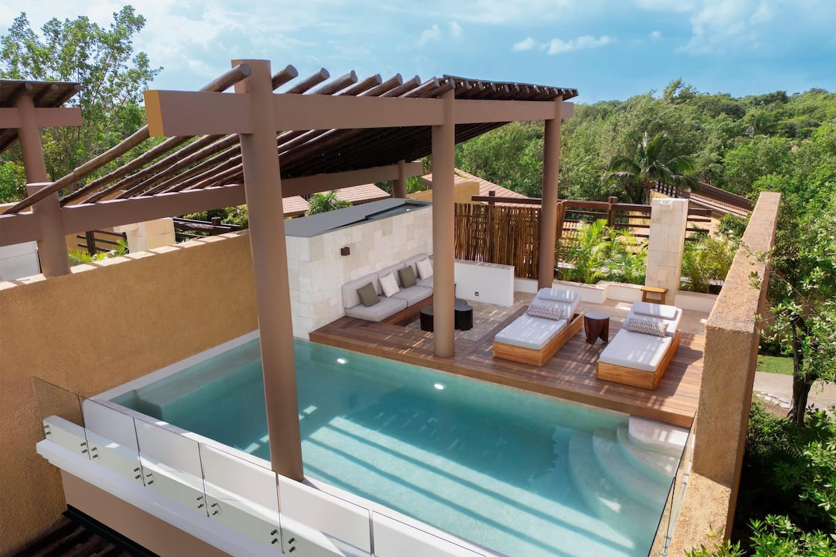 Three-Bedroom Family Residence | Aqua centre