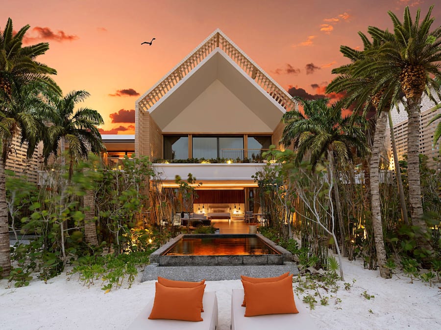 Premium bedding, down duvets, minibar, in-room safe