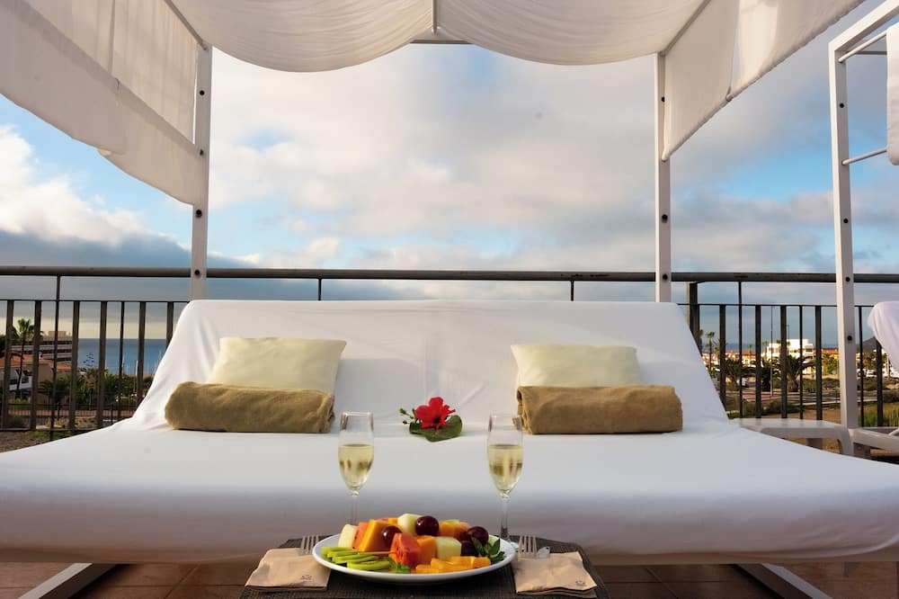 Grand Muthu Golf Plaza Hotel