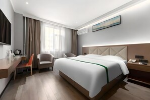 Blackout drapes, iron/ironing board, free wired internet - Greentree Inn Tianjin Dabeiyuan Business Hotel (Tianjin)