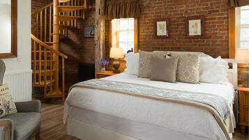 Deluxe Cottage, King Bedroom plus Loft, Sitting Area, Private Bathroom, RM-8 | Premium bedding, iron/ironing board, WiFi (free), individually decorated