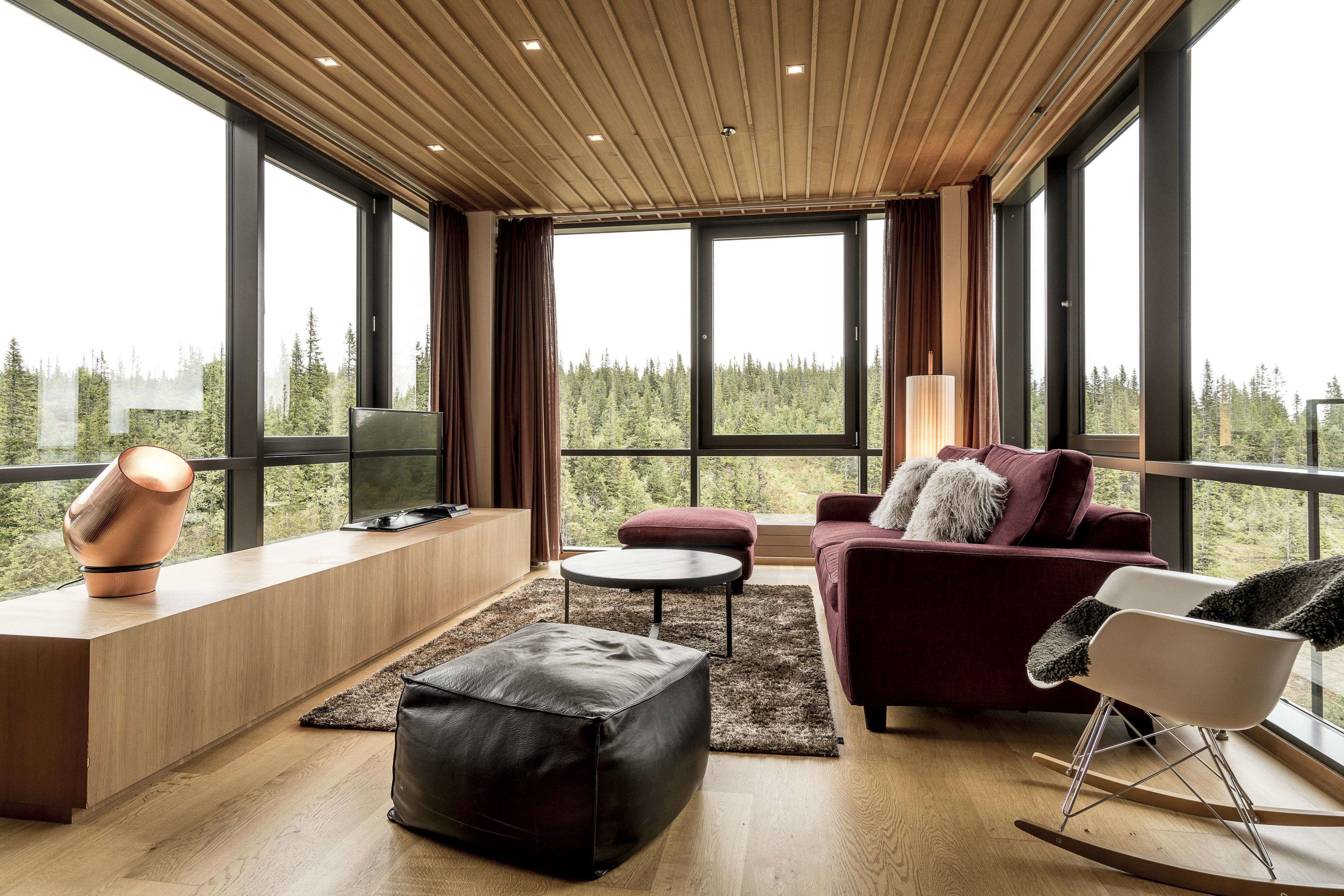 suite (silver) | view from room