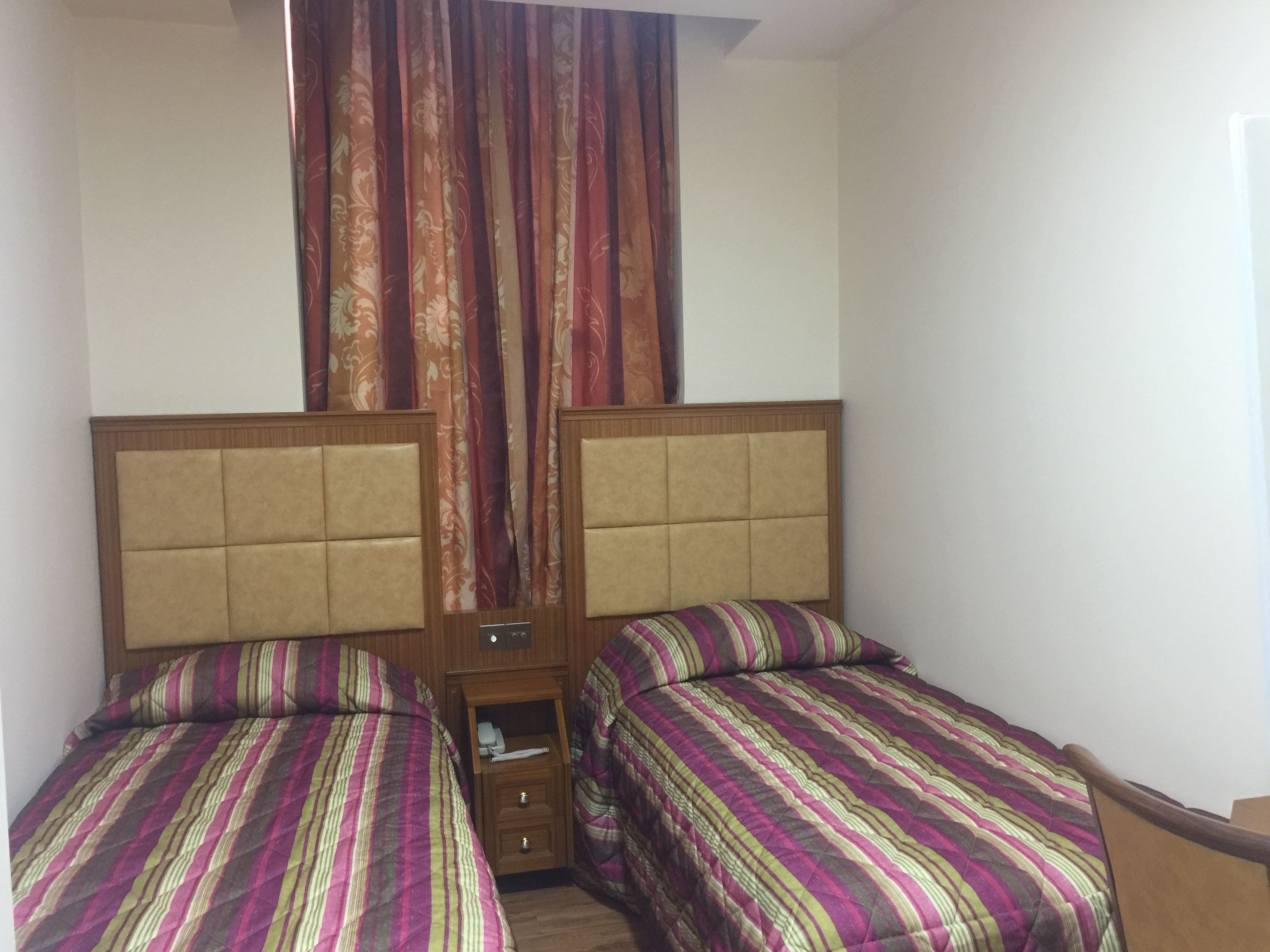 Foto - White House Hotel