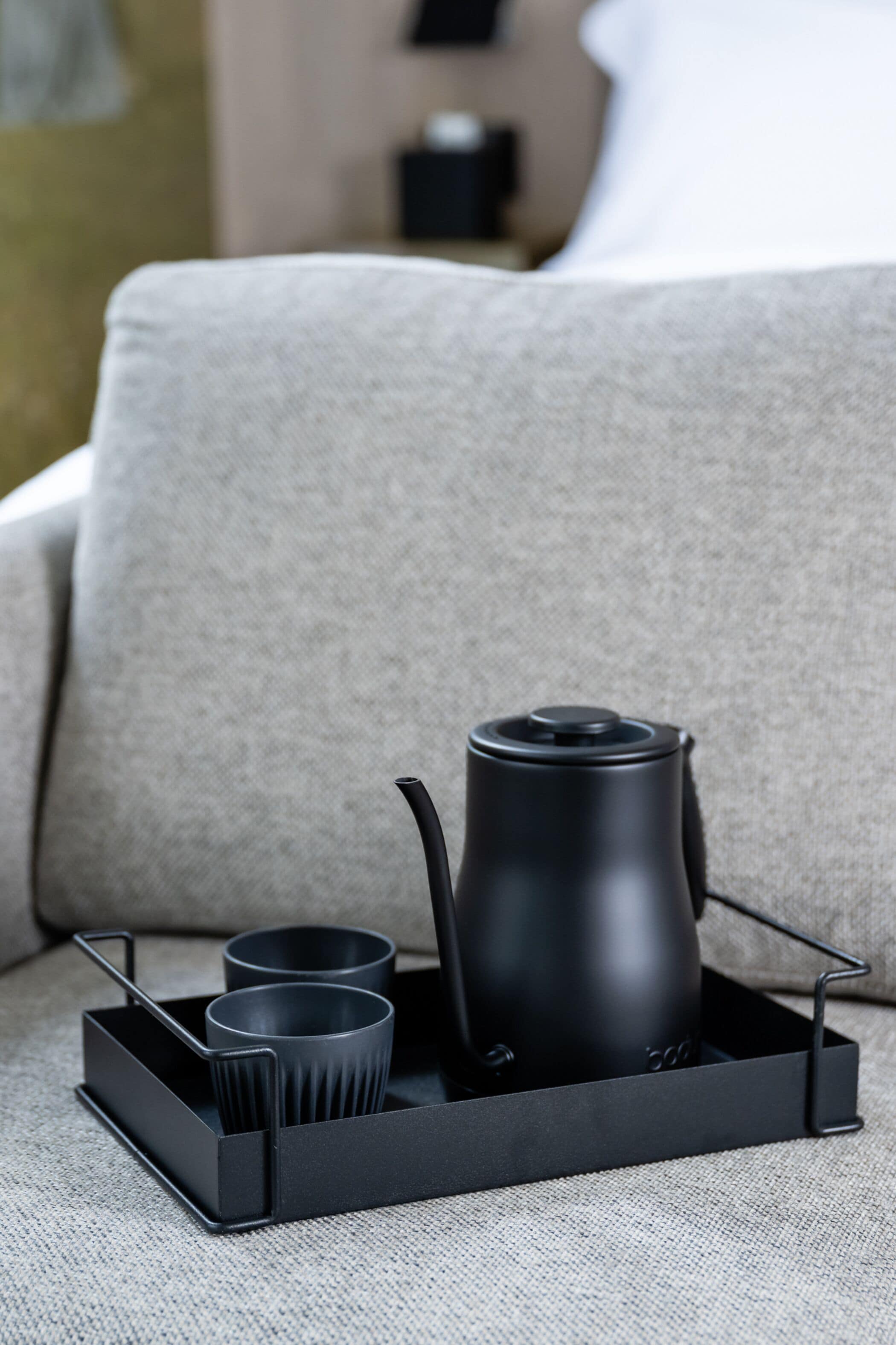 1 bedroom, frette italian sheets, premium bedding, down duvets