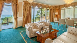 Premier Suite GRAND MILAN | Ropa de cama de alta calidad, minibar, caja fuerte y escritorio