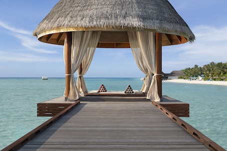 Salas de tratamiento para parejas, un sauna, baño turco