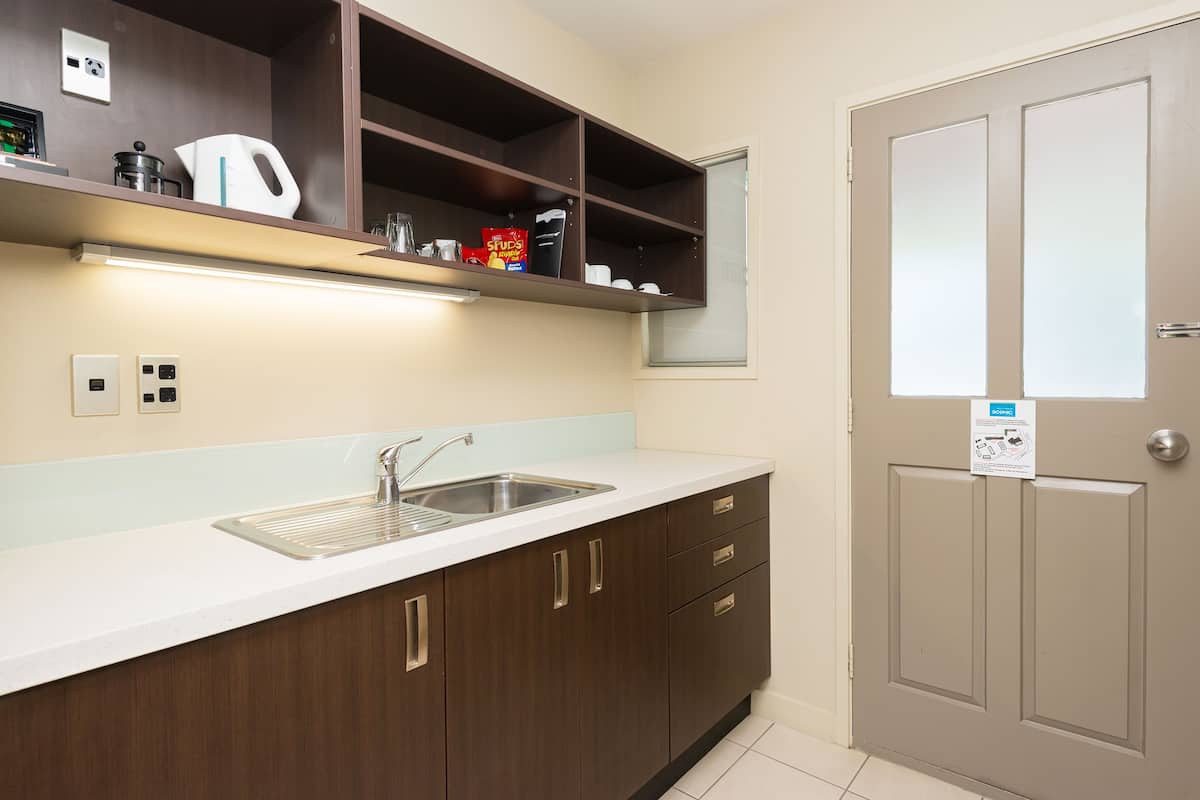 loft twin king kk | private kitchenette | fridge, coffee/tea maker