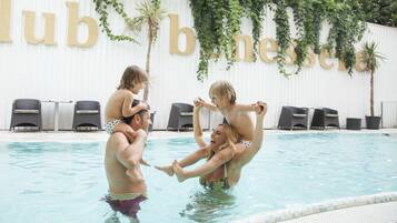 Indoor pool, seasonal outdoor pool, pool loungers