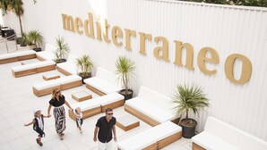 Sun deck