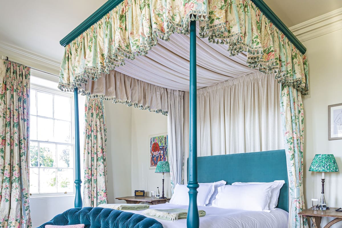 Deluxe Double Room (Four Poster) | 1 bedroom, Egyptian cotton sheets, premium bedding