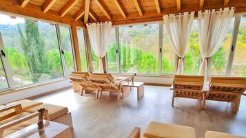 Salas de tratamiento para parejas, sauna y baño de vapor