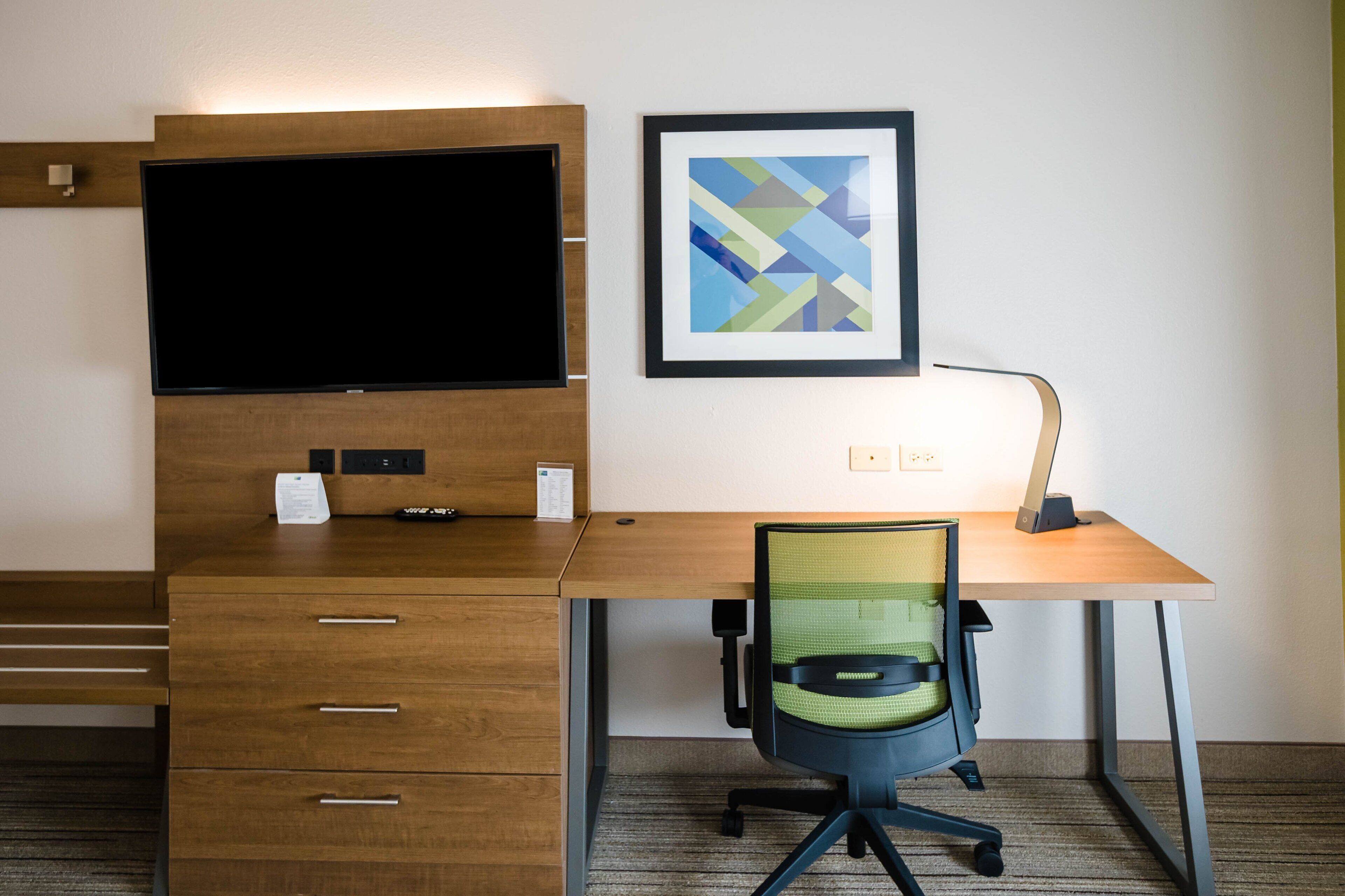 1 bedroom, premium bedding, down duvets, pillow-top beds