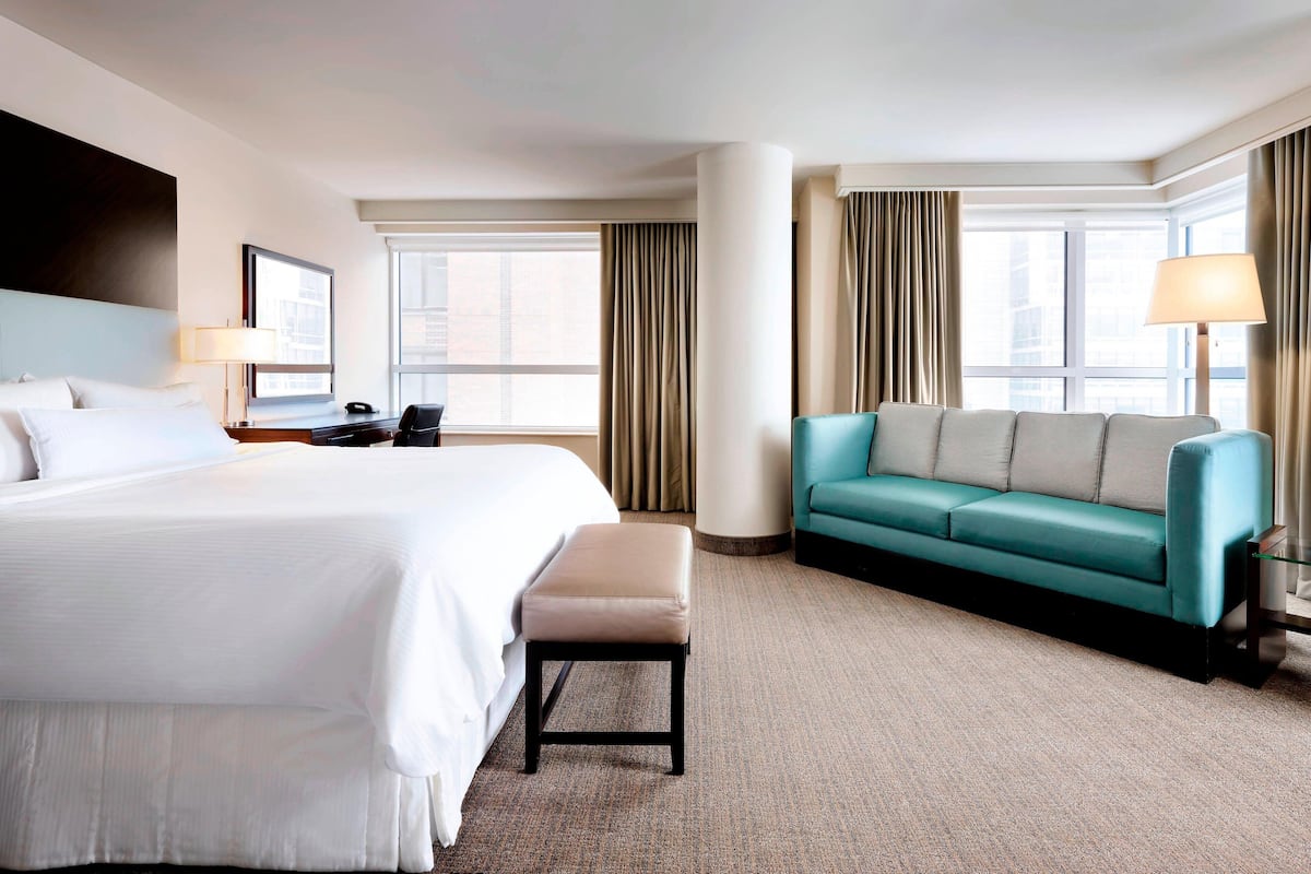 1 bedroom, premium bedding, down comforters, pillowtop beds