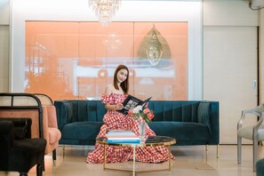 Lobby sitting area - P2 Boutique Hotel (Bangkok)