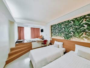 Family Triple Room | Minibar, in-room safe, desk, free WiFi - P2 Boutique Hotel (Bangkok)