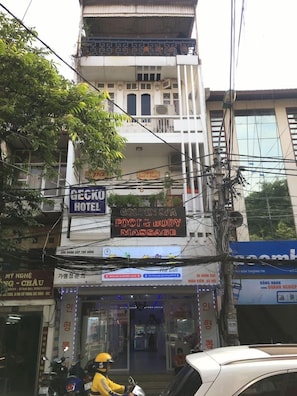Exterior - Gecko Hotel (Hanoi)