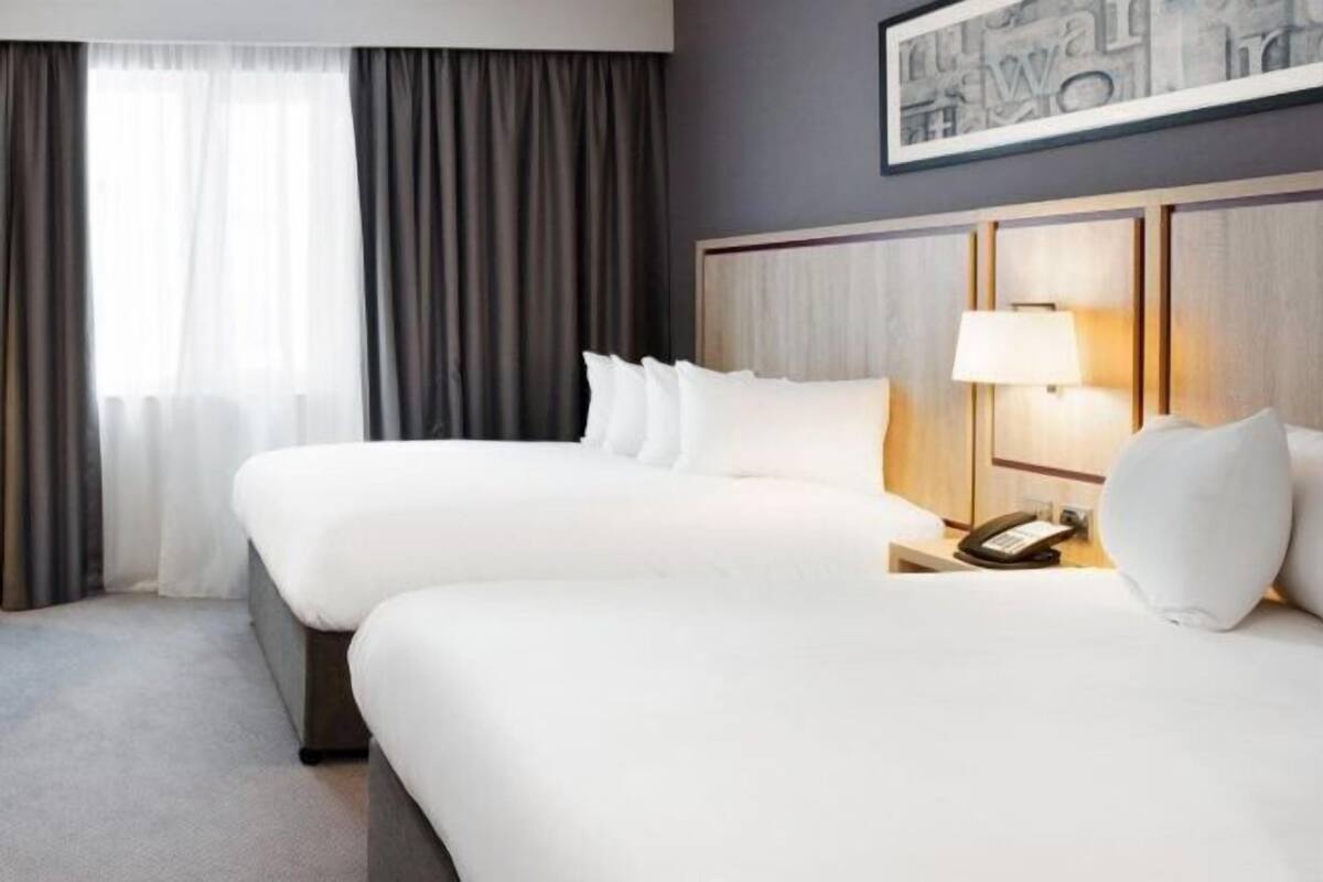 Desk, cribs (free), rollaway beds (free), WiFi (free)