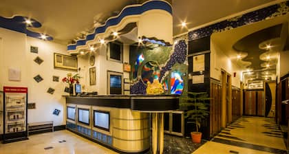 The Sun Court Hotel Yatri