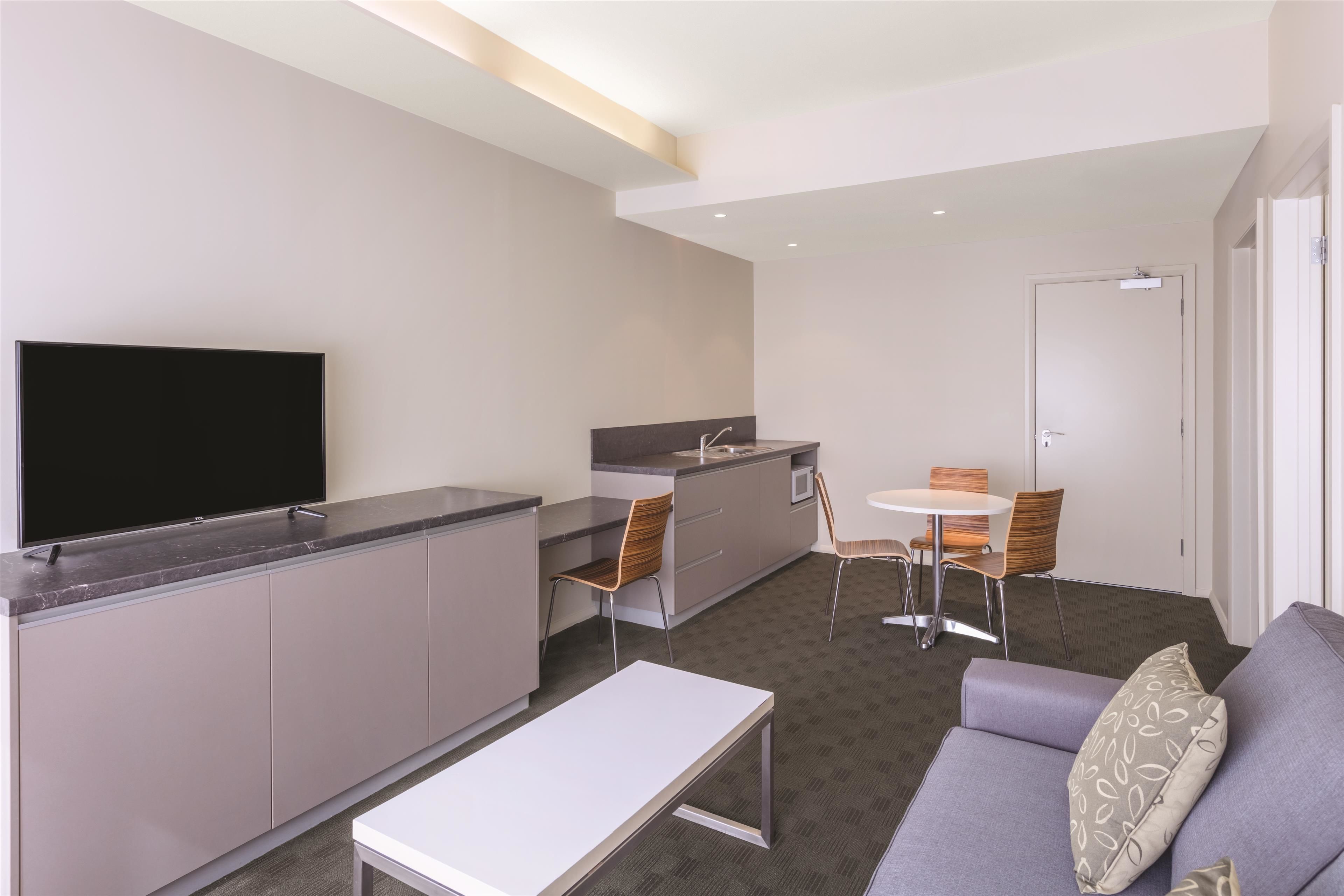 executive room | 1 bedroom, premium bedding, in-room safe, individually decorated