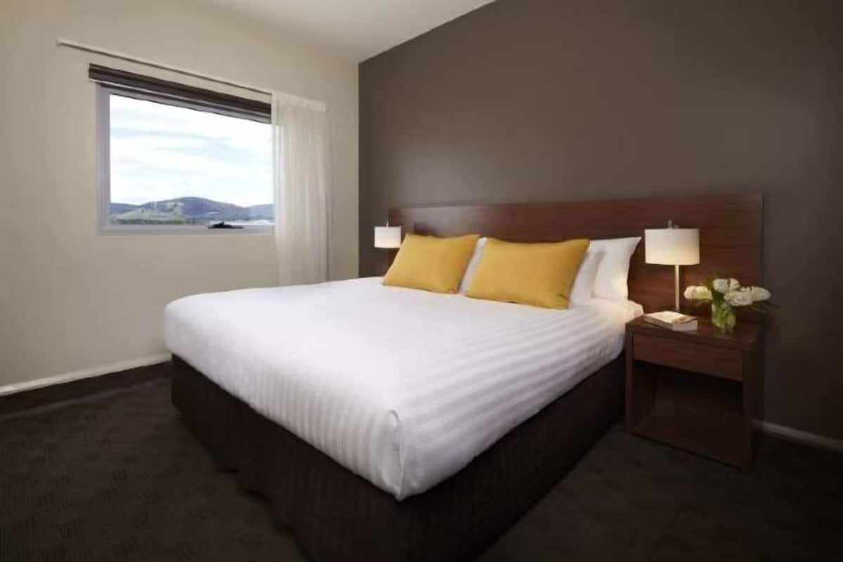 1 bedroom, premium bedding, in-room safe, individually decorated