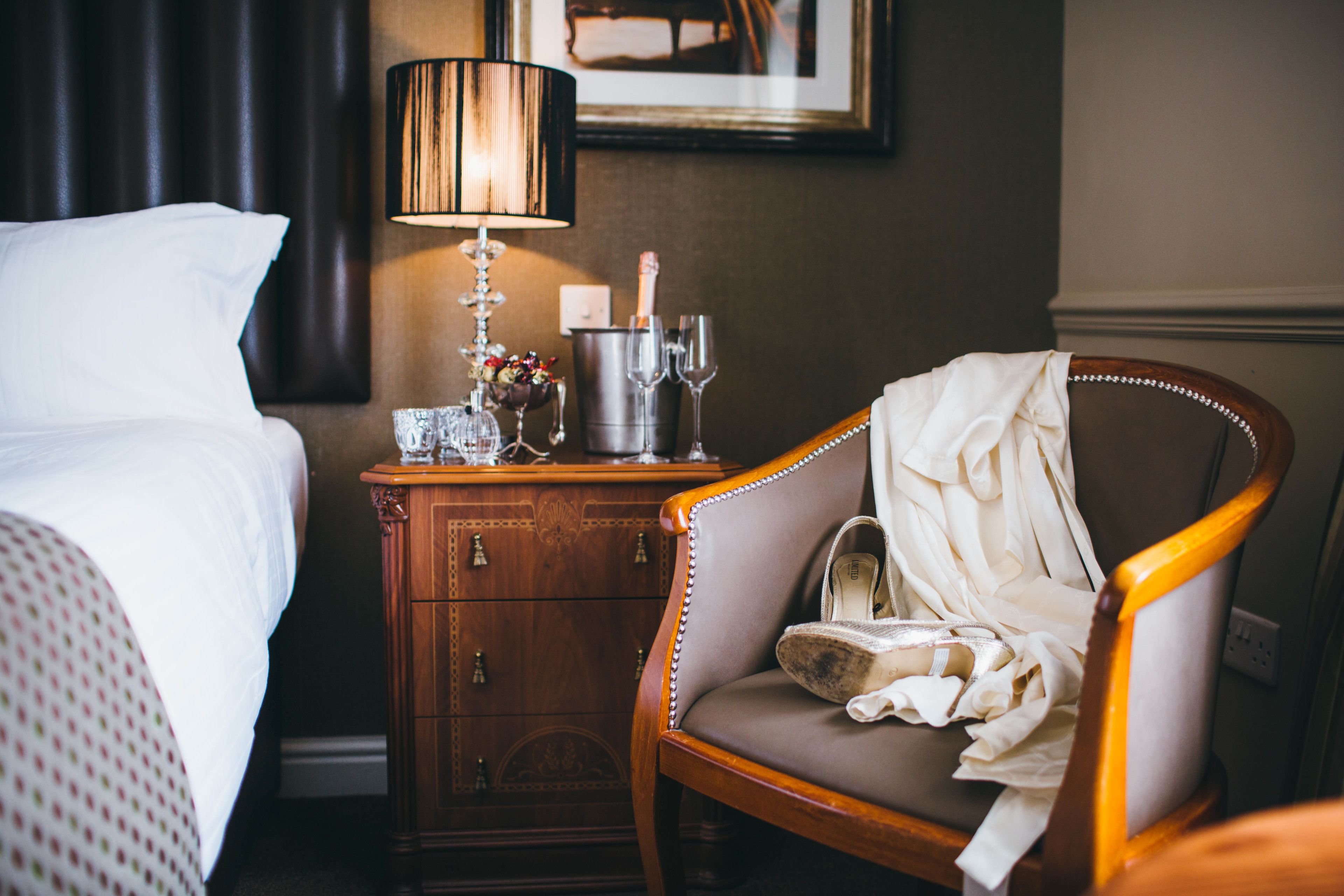 egyptian cotton sheets, individually decorated, individually furnished