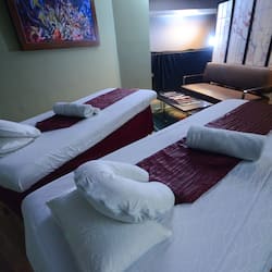 Sauna, hot tub, body treatments, body scrubs, facials